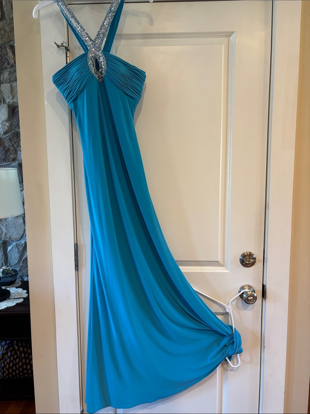 🦋💎Worn once VGUC Sz 4 Faviana Couture Turquoise Beaded Halter Evening Gown 💎🦋